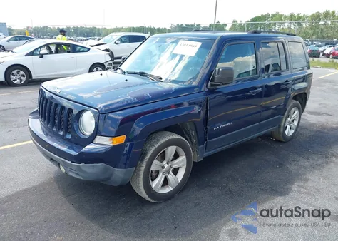 2016 Jeep Patriot Latitude из США, поврежденный, VIN 1C4NJPFA0GD666953